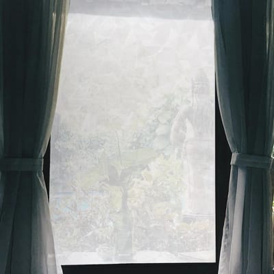 Dailygoods- Raamfolie Anti Inkijk - Raamfolie Verduisterend - Raamfolie Zelfklevend - Raamfolie Statisch - Raamfolie 200 x 40 cm - Hoogwaardig PVC Materiaal - Privacyfolie