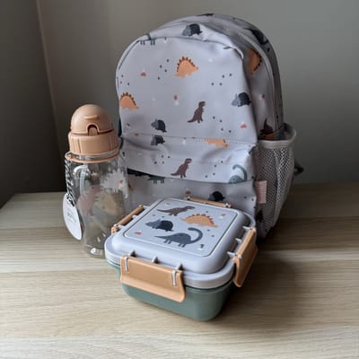 klein peuter rugzakje met klein lunchboxje / snackboxje en drinkfles - Dino's - Tutete