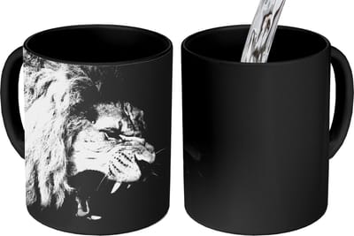 Magische Mok - Foto op Warmte Mokken - Koffiemok - Leeuw - Portret - zwart - Wit - Dieren - Magic Mok - Beker - 350 ML - Theemok
