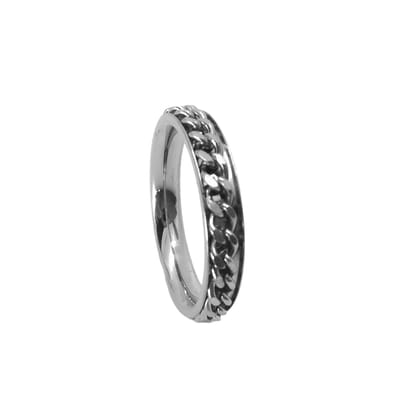 Ring - Stoer - smalle - rvs - maat 21 - los schakel ketting in midden die je mee kan draaien ( ook wel stress ring genoemd). deze ring is zowel geschikt voor dame of heer en prachtig als duim ring.