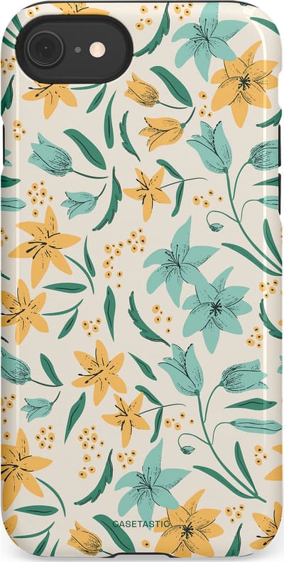 Casetastic Hoesje Geschikt voor Apple iPhone 7/8/SE - Stijlvolle Beschermende Duo-layer Case - Sereen in bloei