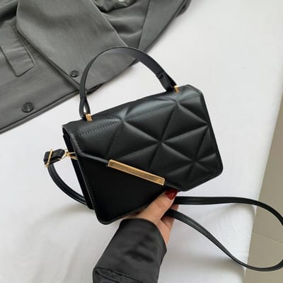 Eenvoudige en Modieuze Effen Kleur Diamant Insluiting Populaire Lente en Zomer Nieuwe Eénschouder Crossbody Handheld Kleine Vierkante Tas black