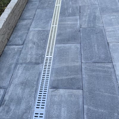 Afvoersysteem Hars - Drainagerooster Buiten - Efficiënte Waterafvoer - Hoge Draagkracht - 60x10x10cm - Grijs