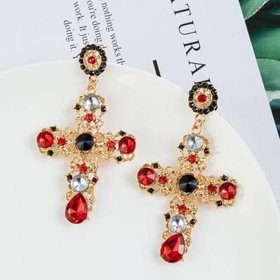 Nieuwe Collectie Vintage Zwart Roze Kristal Kruis Hangende Oorbellen voor Vrouwen Barok Bohemien Grote Lange Oorbellen Sieraden Brincos beige