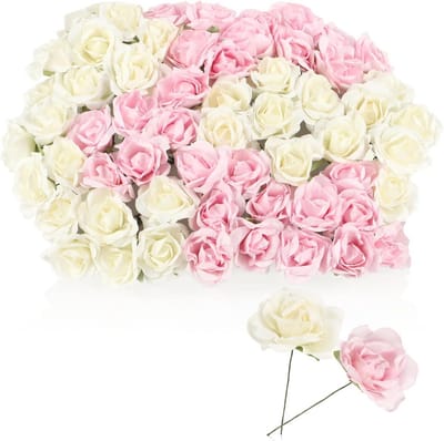 Decoratieve Bloementakken met Witte en Roze Papieren Rozen - Perfect voor Bruiloften en Tafeldecoraties