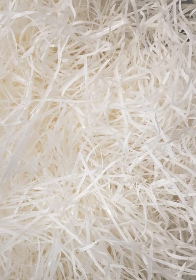 15KG Papierwol - WIT - opvulmateriaal - kerstpakketten - bodembedekking - dierenbedding