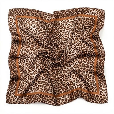 Oranje satijnen bandana voor dames met panterprint – vierkante glanzende bandana met dierenprint – lichte modieuze hoofddoek voor dagelijks gebruik