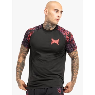 Tapout Taproot Tee Herren Funktionsshirt normale Passform Black/Red/Aubergine-L