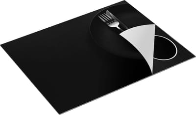 Chefcare Inductie Beschermer Gouden Bestek op een Zwarte Achtergrond - Zwart Wit - 77x59 cm - Afdekplaat Inductie - Kookplaat Beschermer - Inductie Mat