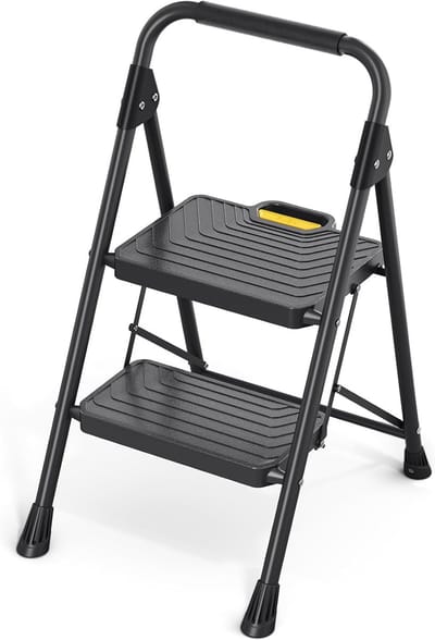 Famanu – Zware stalen trapladder met 2 treden brede antislip pedalen stevige leuning en hoge stabiliteit
