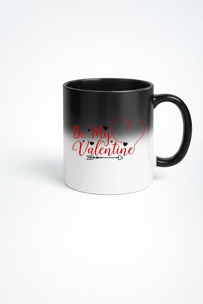 Zwarte Magische Mok 'Be My Valentine' - Warmtegevoelige Koffiemok met Liefdesboodschap & Hartjes