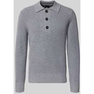 Gebreide pullover met platte kraag en knoopsluiting