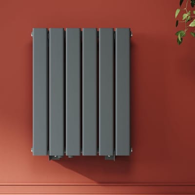 Verticale Badkamerradiator 600x465mm Antraciet - Dubbellaags Plat Paneel
