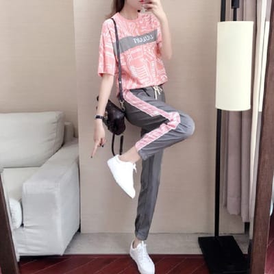 Sport- en casual pakken voor dames in de zomer Nieuw modieus hiphop hardlooppak Hongkongse stijl Losse tweedelige set XXL roze