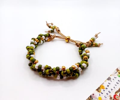 Jeannette-Creatief® - Beach – Miyuki Rocailles Olijfgroen Metallic Leer Gevlochten Armband - Armband – Groene Armband - Kralenarmband - Armband Dames - Schuifknooparmband - IBIZA - Boho - Kralen - Ibiza Chic - Gevlochten Armband - Miyuki Armband