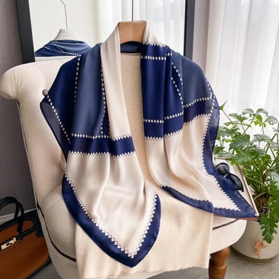 Écharpe de tête de luxe en soie pour femme Foulard d'été Carré en satin Hijab Écharpes pour dames Châles 90*90 Foulard en soie Hijab Musulman blue