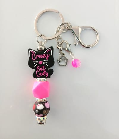 Sleutelhanger, tashanger met kralen en bedels | crazy cat lady | roze, zwart