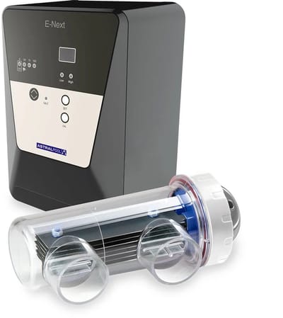 Astralpool E-next 30 Ph Tot 140 M³ Zoutwaterchlorinator Transparant