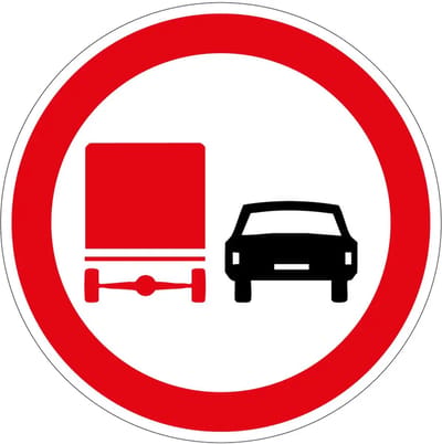 Inhaalverbod vrachtauto's bord - F3 | gecoat dibond materiaal | 10 cm