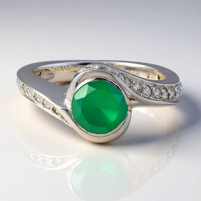 Cavill - Zilveren Ring - 925 Sterling Zilver - Groene Chalcedoon 1 19 ct Rond 7 mm - 32 Witte Topaas 0 546 ct - Modern Elegant Design - Maat 17