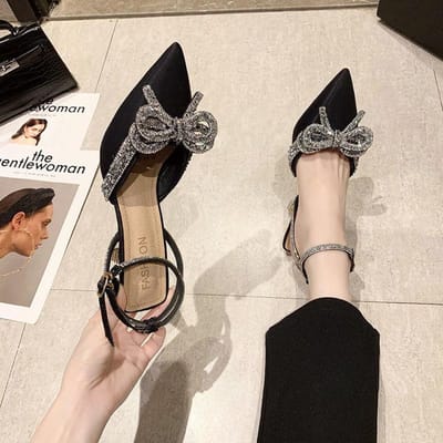 Nouvelles chaussures à talons hauts en maille rouge avec nœud en strass pour femmes, talon fin, sangle de tête pointue, design sens du tempérament minoritaire 35 gray
