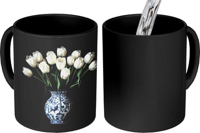 Magische Mok - Foto op Warmte Mokken - Koffiemok - Wit - Bloemen - Tulpen - Vaas - Magic Mok - Beker - 350 ML - Theemok