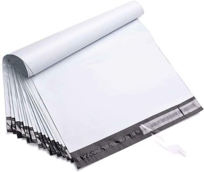 100 stuks verzend zakken - Kleding verzend zakken - Waterdichte zelfklevende enveloppen - Verzend zakken - Plastic verpakking szakken - Met zelfklevende sluiting - Ondoorzichtig - 17 x 25 cm - Wit