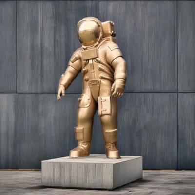 Ruimte Astronaut Standbeeld 80cm | Space Ruimte Decoratie | Verzamelobject Cadeau | Gouden Beeld | Item voor ruimte fans