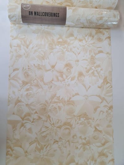 BN wallcoverings - vliesbehang - geelachtig met bloemenpatroon