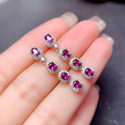 Luxe Lichtpaarse Edelsteen Oorbellen Voor Vrouwen Creatieve Inleg Kristal Mode Eenvoudige Lange Glanzende Druppel Oorbellen Verlovingssieraden gray