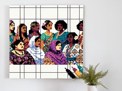Pixel art dikke dames schilderij | Pixelige portretten van plussize vrouwen in levendige kleurenpracht | Kunst - 80x80 centimeter op Forex | Foto op Forex