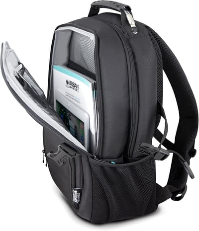 Stevige Reistas Rugzak voor Laptops tot 15.6 Inch met Regenhoes