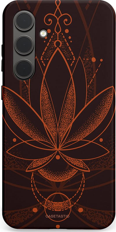 Casetastic Hoesje Geschikt voor Samsung S24 Plus - Stijlvolle Beschermende Duo-layer Case - Lotus Groei