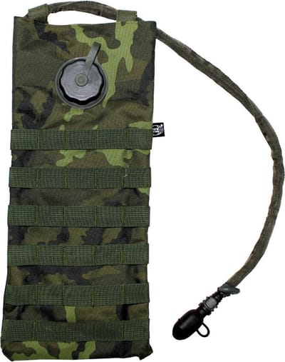 Drinkrugzak "camel back" Molle mod. sys. 2,5 liter, M 95 CZ camouflage