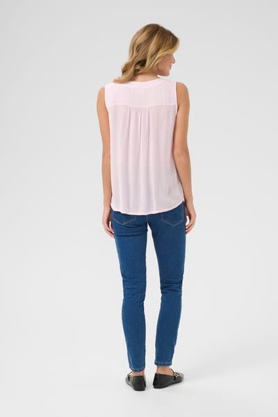 Mouwloze damesblouse KAFFE Ciara Amber