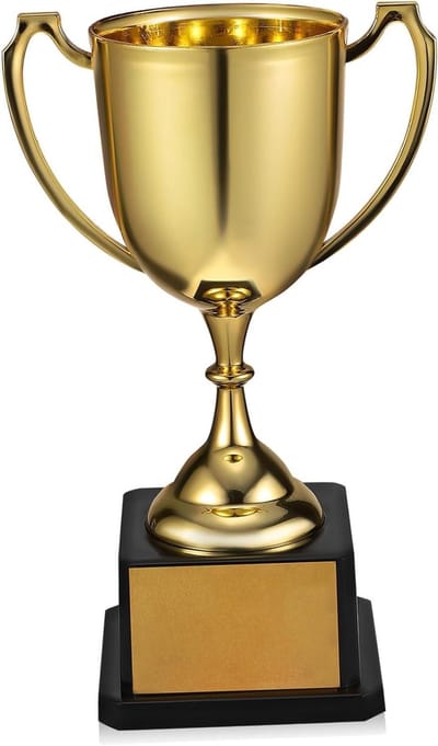 Gouden Trofee Beker - Prijsbeker Wedstrijd - Feestspelprijzen Uitdelen - Fijne Afwerking - 19 cm Lengte - Goud