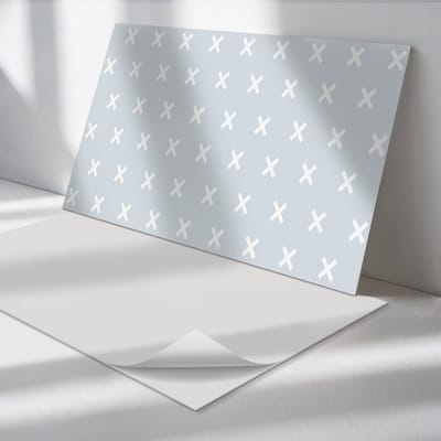 Wallfluent Vinyl Wandpaneel - Patroon met kruisjes Vinyl Wandbekleding - 120 cm x 60 cm - Grijs PVC wandpaneel - Verpakking van 1 stuk - Rechthoekig Wandbekleding Vinyl - Patroon Wandpaneel - Zelfklevend Muurpaneel - Wandpaneel Keuken en Badkamer