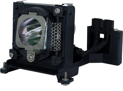Beamerlamp geschikt voor de MITSUBISHI SD200 beamer, lamp code VLT-XD200LP. Bevat originele NSH lamp, prestaties gelijk aan origineel.