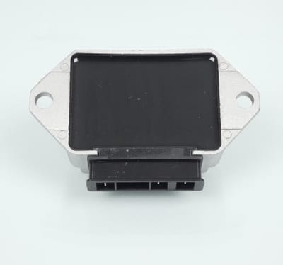 spanningsgelijkrichter rms voor scooter piaggio 50 vespa pk s automatica 1984-1989 1616395 nieuw