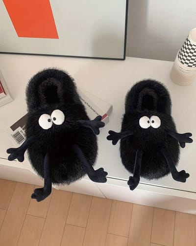 Grappige pantoffels | Spinnen sloffen | One size fits all maat 36 t/m 42 voor Kinderen, Dames en Heren | Plush Pantoffel | Zachte binnenschoenen | Meme Sloffen | Sloffen en Pantoffels maat 36, 37, 38, 39, 40, 41, 42