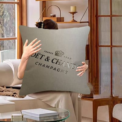 Merk M-Moet C-Chandon luxe Kussensloop toon Cadeau Kussenhoes Slaapkamer Huis Bank Stoel Zit Decoratie kussenhoes 35x35cm