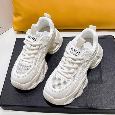 Dadschoenen Dames Lente en Herfst Nieuw Wit Dikke Zool Veelzijdig Ademend Mesh Sport en Vrije Tijd Damesschoenen 40 black