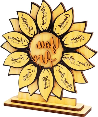 Houten Decoratie met Zonnebloemen en Bijbeltekst, 2-laags Houten Bord voor Religieuze Tafeldecoratie, Geloofsgeschenk voor Vriend en Christelijke Bureau Decoratie