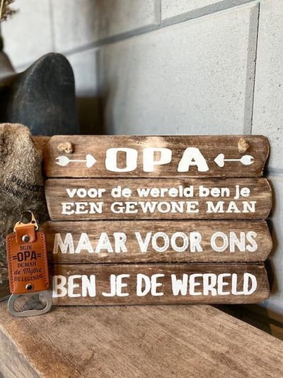 Cadeaupakket papa - vaderdag cadeau / Tekstbordje 20x28 cm opa de wereld + bieropener mijn opa / vaderdag geschenk / vaderdag cadeautjes / verjaardag / opa / papa