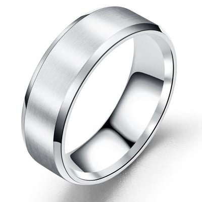 Heren Ring Zilver kleurig met Strak Gepolijste Rand - Staal - Ringen Mannen Dames - Papa Cadeau Voor Mannen - Vaderdag