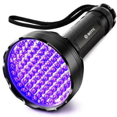 BOTC Zaklamp UV Licht - UV zaklamp - 100 Ultra Violet LED's - Blacklight zaklamp - Zwart