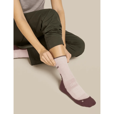 Icebreaker Merino Hike+ Light Crew Sokken Dames (Maat - S, Kleur - Pinkqua/Java)