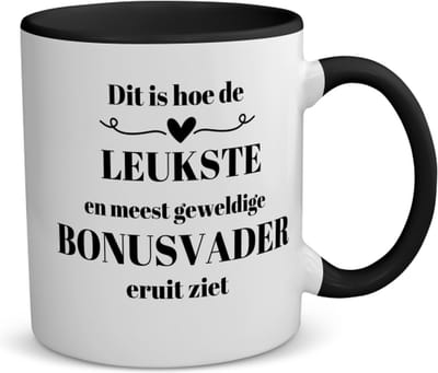 Akyol - dit is hoe de leukste en meest geweldige bonusvader eruit ziet koffiemok - theemok - zwart - Papa - meest leukste bonusvader - vader cadeautjes - vaderdag - verjaardag - geschenk - kado - vader artikelen - 350 ML inhoud