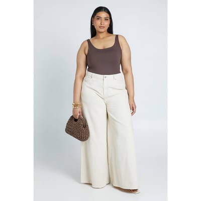 boohoo Dames Plus Tweede Huid Strappy Bodysuit | Chocoladebruin | Maat: 48