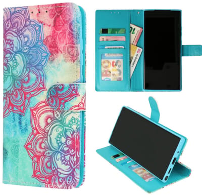 Cityhoesje - Bookcase iPhone 16 Pro – Magneetsluiting – Marmer Mandala